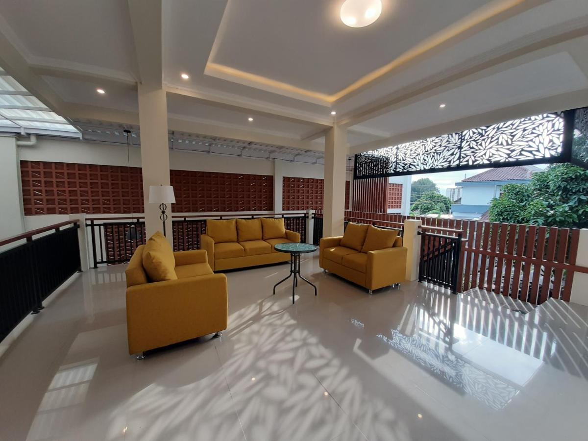 Hotel Omah Nayan Maguwo Exterior foto