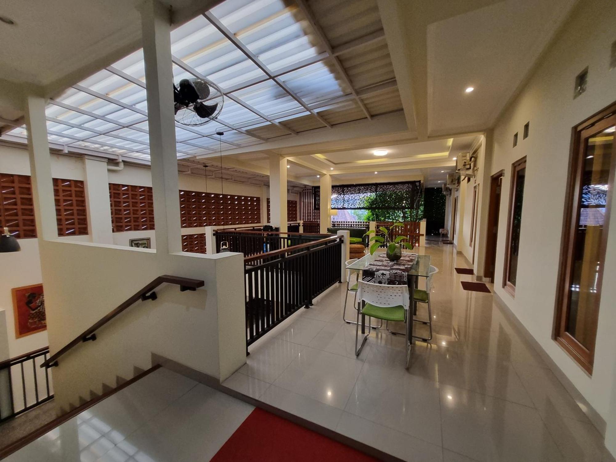 Hotel Omah Nayan Maguwo Exterior foto