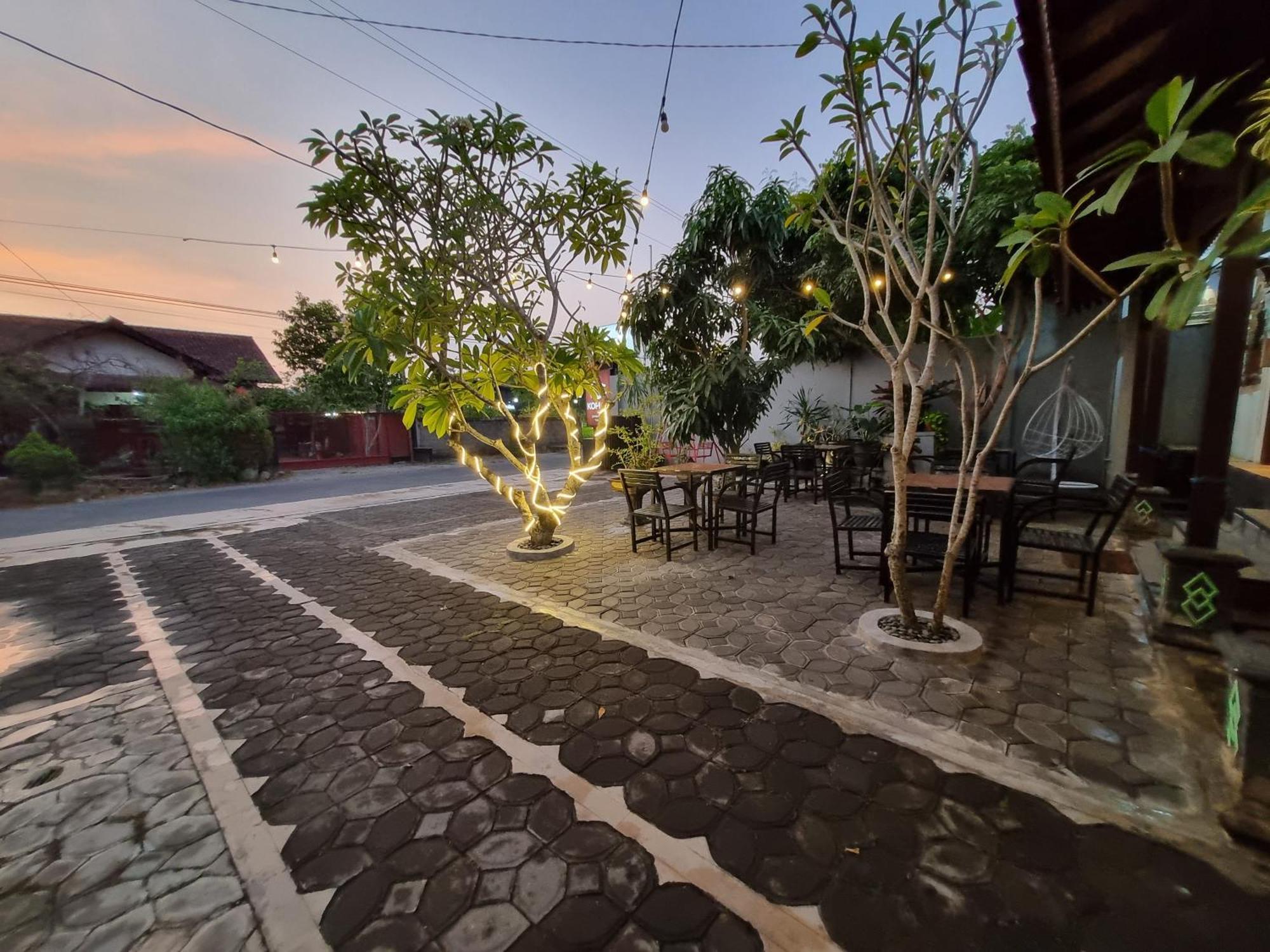 Hotel Omah Nayan Maguwo Exterior foto